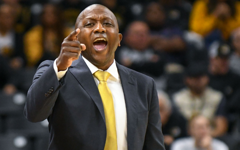 Missouri head coach Dennis Gates shouts to his players in the first half of a game against Howard on Friday, Nov. 8, 2024, at Mizzou Arena. (CAL TOBIAS/ROCK M)